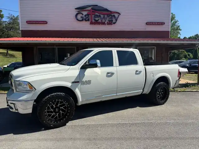 2017 RAM 1500 Limited Crew Cab 4x4 5'7" Box's photo