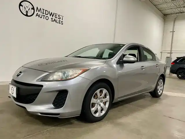 2013 Mazda CX-3 i Sport 4-Door AT's photo