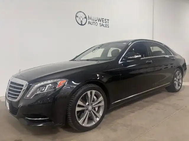 2015 Mercedes-Benz S-Class S550 4MATIC's photo