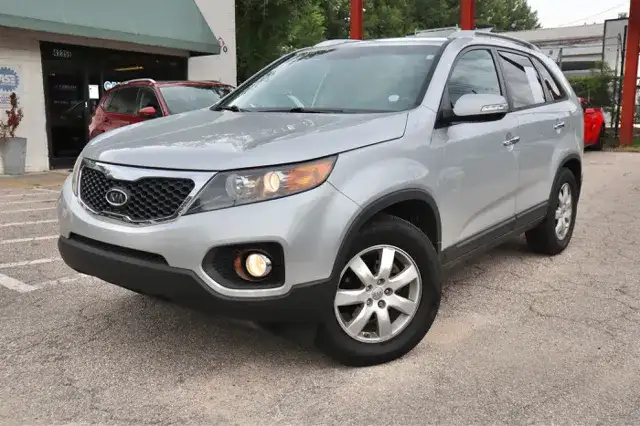 2013 Kia Sorento LX AT's photo