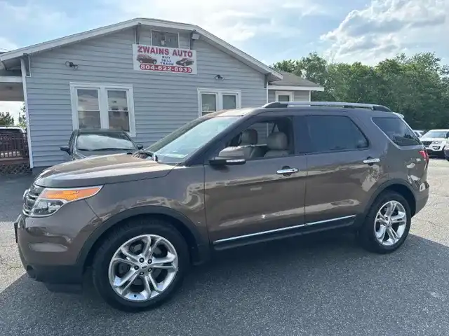 2015 Ford Explorer Limited's photo