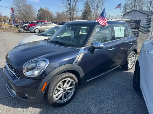 2015 MINI Countryman Countryman S's photo
