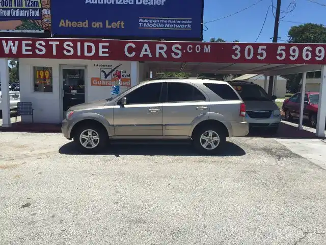 2004 Kia Sorento EX's photo