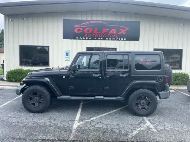 2013 Jeep Wrangler Sahara's photo