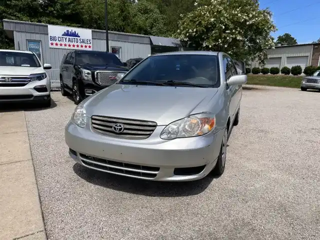 2003 Toyota Corolla LE 4AT's photo