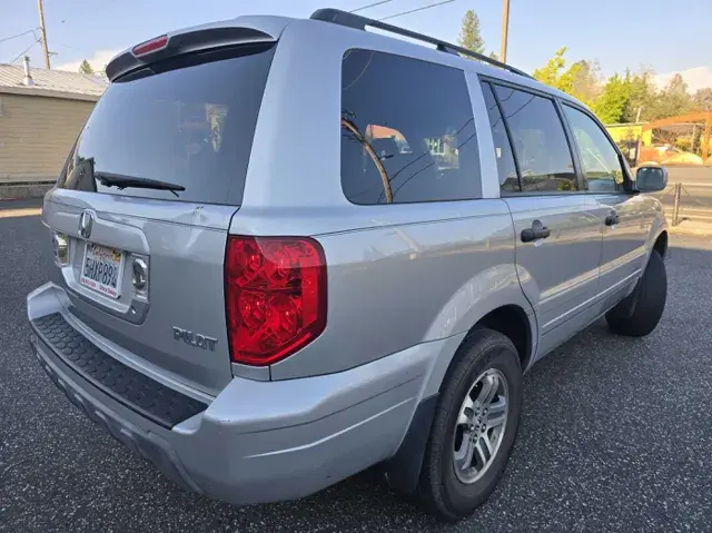 2004 Honda Pilot EX photo 5