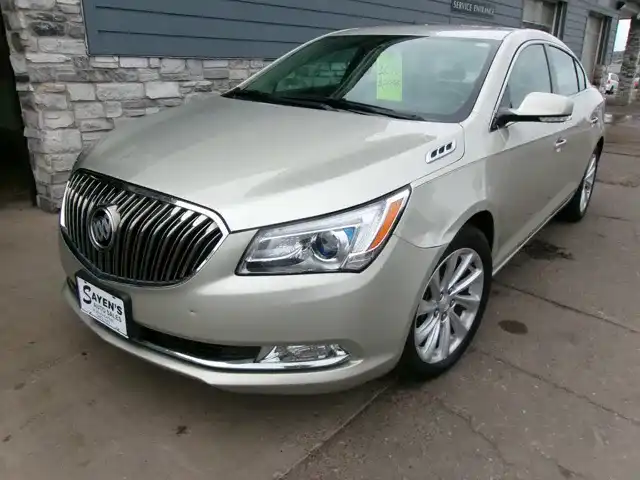 2016 Buick LaCrosse Leather Group's photo