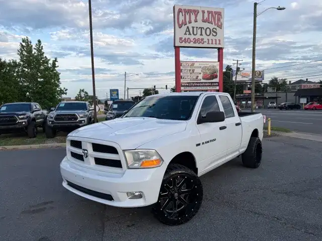 2012 RAM 1500 Express 4x4 Quad Cab's photo