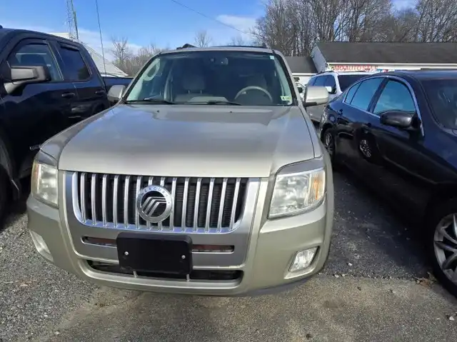 2011 Mercury Mariner Premier I4 FWD's photo