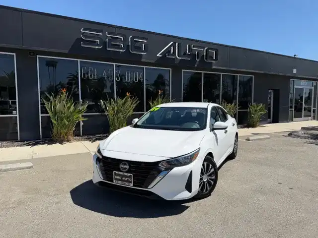 2024 Nissan Sentra S CVT's photo