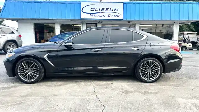 2019 Genesis G70 2.0T Advanced's photo