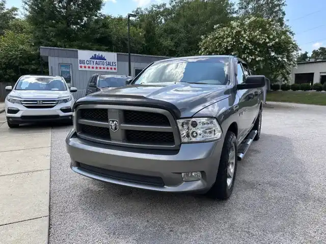 2012 RAM 1500 ST Crew Cab's photo