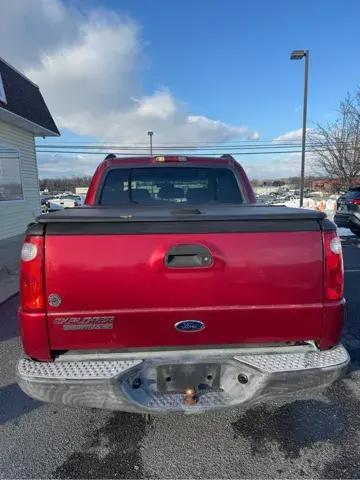 2004 Ford Explorer XLS Auto photo 4