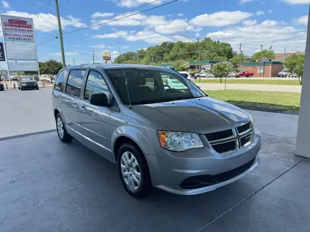 2015 Dodge Grand Caravan SE's photo