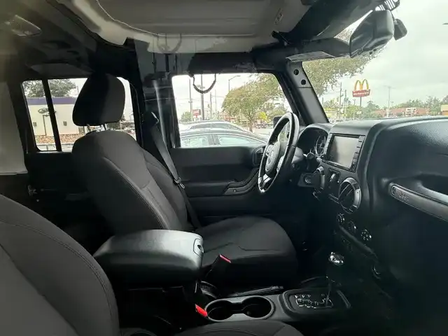 2015 Jeep Wrangler Sport's photo