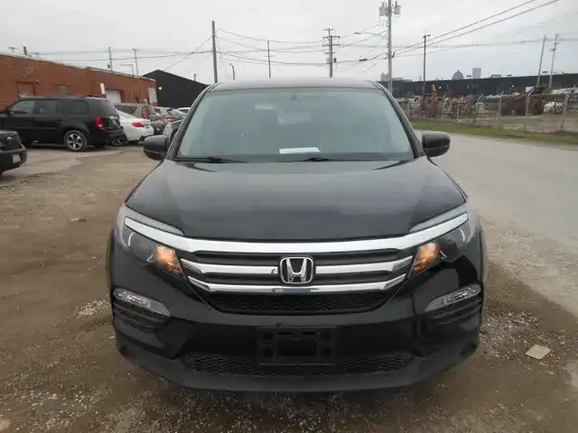 2018 Honda Pilot LX 4WD's photo