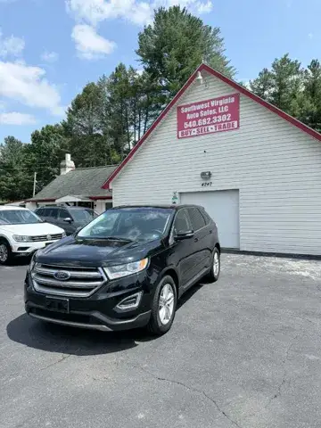 2017 Ford Edge SEL photo 1