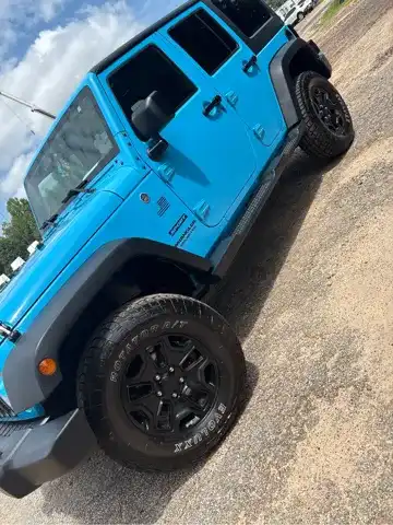 2017 Jeep Wrangler Sport S's photo