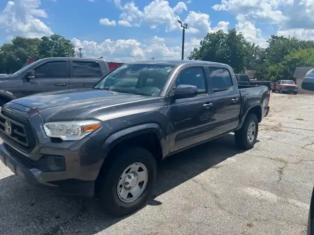 2021 Toyota Tacoma SR Double Cab 2WD 4-Cyl Auto Short Bed's photo