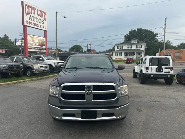 2014 RAM 1500 Tradesman 4x4 Quad Cab photo 3
