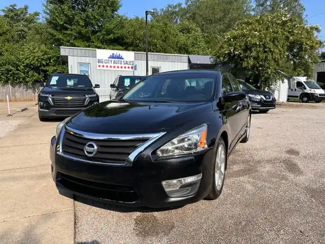 2014 Nissan Altima 2.5 SV's photo