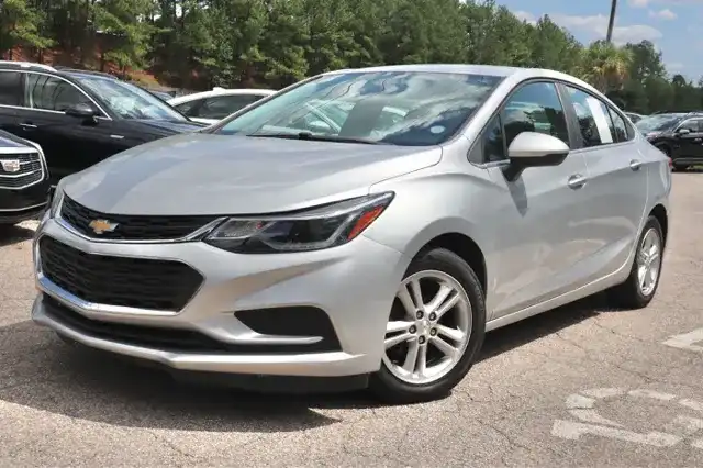 2017 Chevrolet Cruze LT Diesel Manual's photo