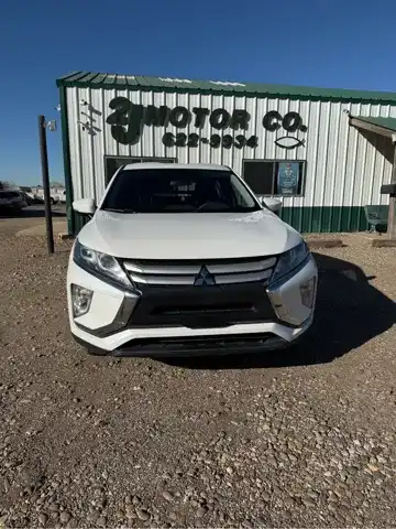 2019 Mitsubishi Eclipse Cross ES S-AWC's photo