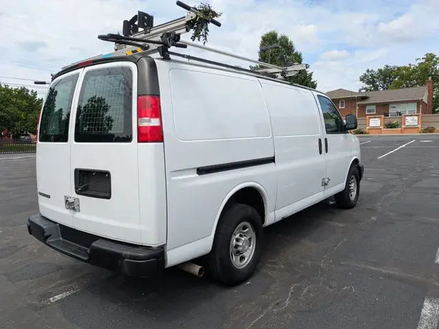 2019 Chevrolet Express 2500 Work Van HD photo 5