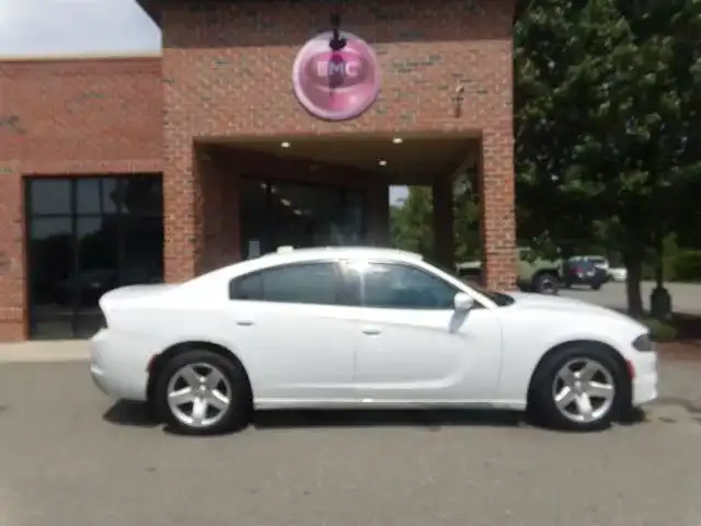 2015 Dodge Charger 3.6 Police Package (Fleet)'s photo