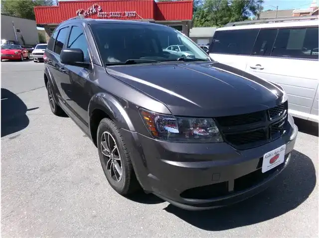 2018 Dodge Journey SE FWD's photo