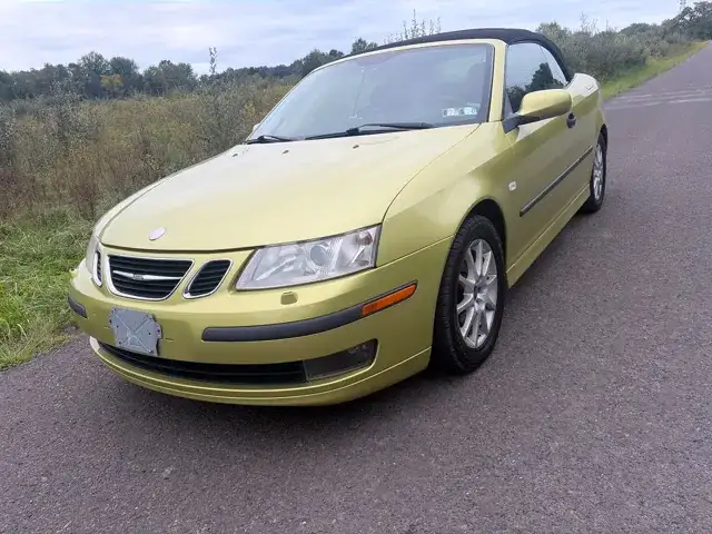 2004 Saab 9-3 Arc's photo