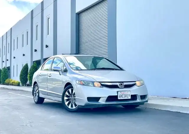 2009 Honda Civic EX 5AT's photo