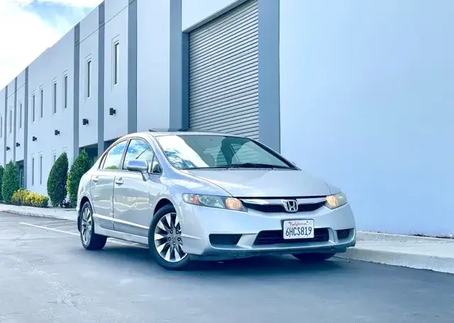 2009 Honda Civic EX 5AT's photo