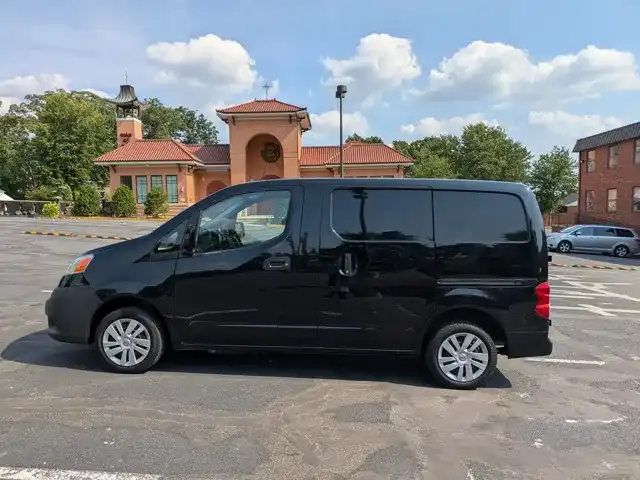 2021 Nissan NV200 SV's photo