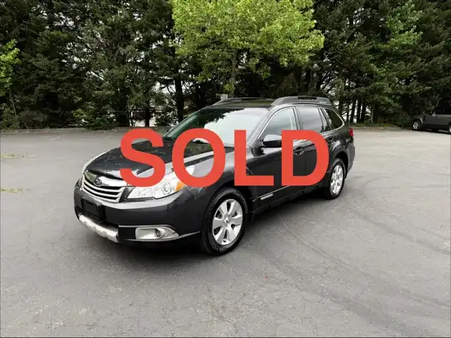 2012 Subaru Outback 3.6R Limited AT's photo