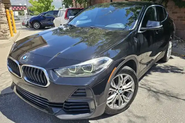 2022 BMW X2 xDrive28i's photo