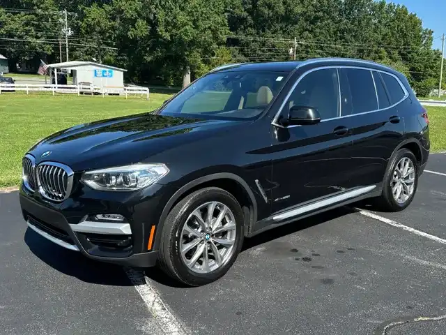 2018 BMW X3 xDrive30i's photo
