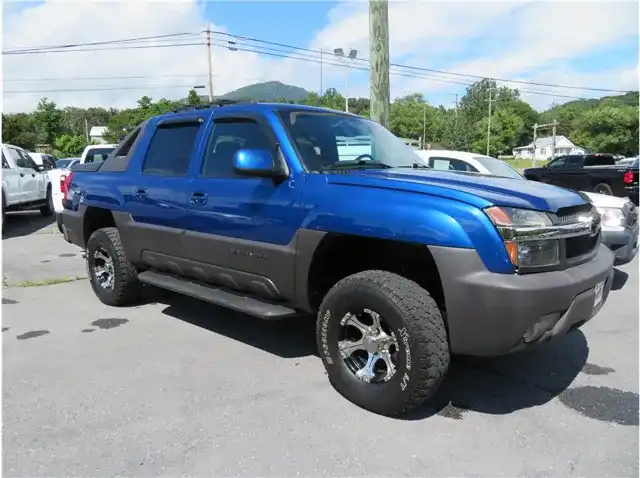 2003 Chevrolet Avalanche 4x4 1500 Series's photo