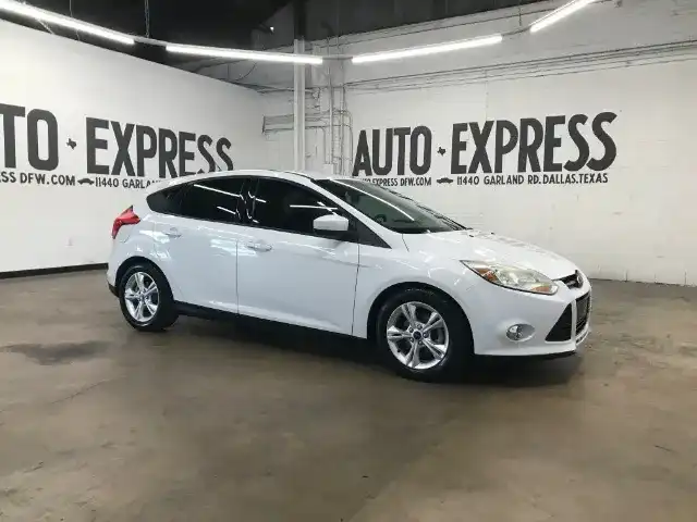 2012 Ford Focus 5 Door Hatch SE's photo