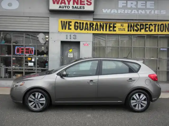2013 Kia Forte EX Auto's photo