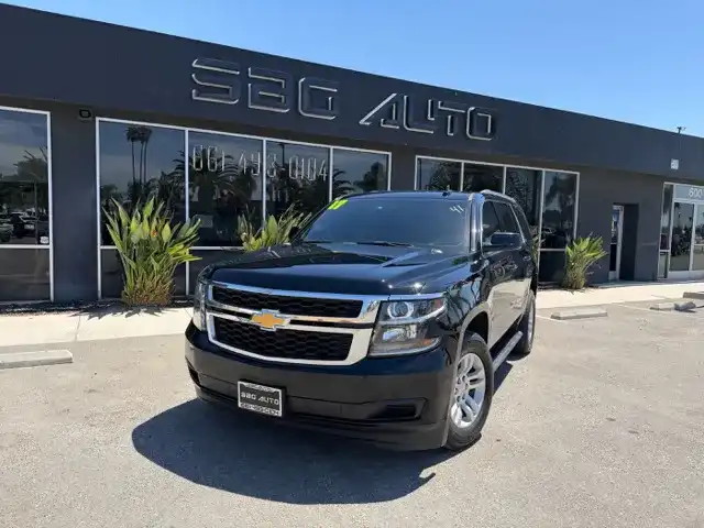2017 Chevrolet Tahoe 2WD LT's photo