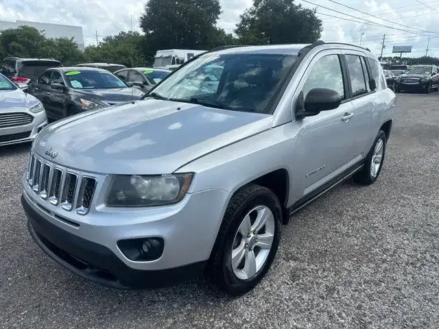 2014 Jeep Compass Sport's photo
