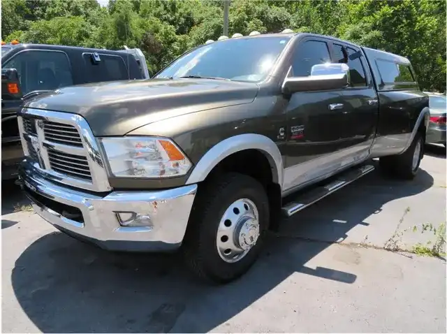 2012 RAM 3500 Laramie 4X4 Crew Cab LWB DRW's photo