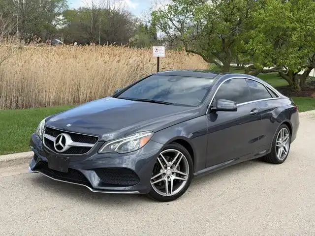 2016 Mercedes-Benz E-Class E400 4MATIC's photo