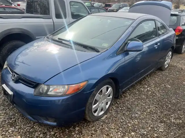 2008 Honda Civic LX 5-Speed Automatic's photo
