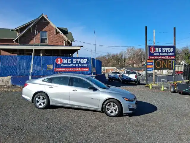 2019 Chevrolet Malibu 1LS's photo