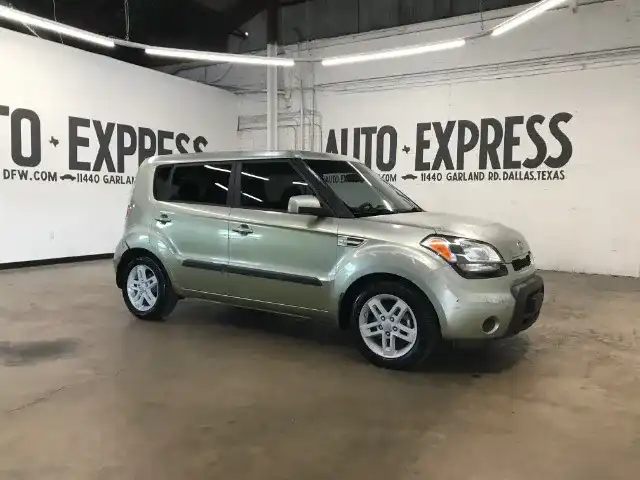 2011 Kia Soul ! 2.0L AT's photo