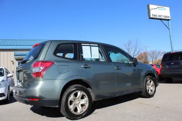 2016 Subaru Forester 2.5i PZEV's photo