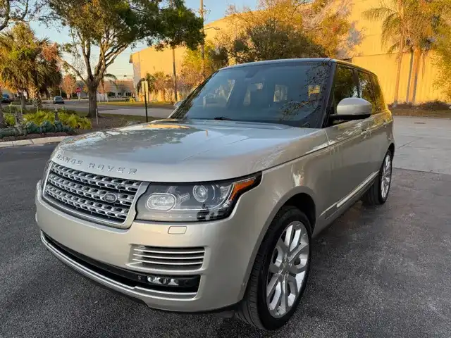 2014 Land Rover Range Rover V6 Supercharged's photo