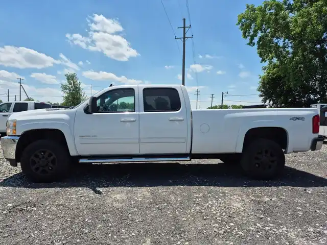 2011 Chevrolet Silverado HD LTZ 4WD Crew Cab SWB SRW's photo